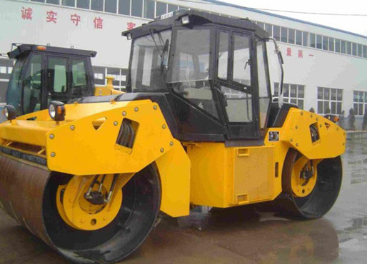 LTC214 / LTC212 /Road Roller