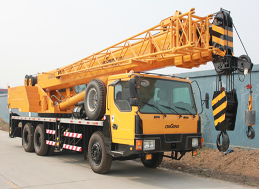 25 Tons Truck Crane QLY25
