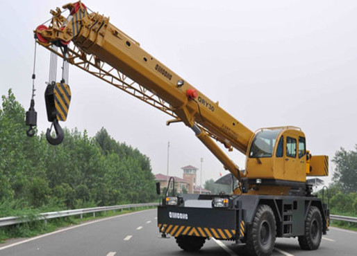  30 Ton Rough Terrain Crane QRY30