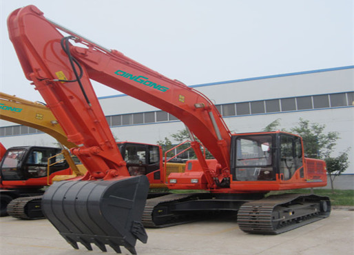 HT135 Crawler Excavator