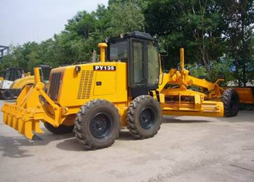 PY135C Grader